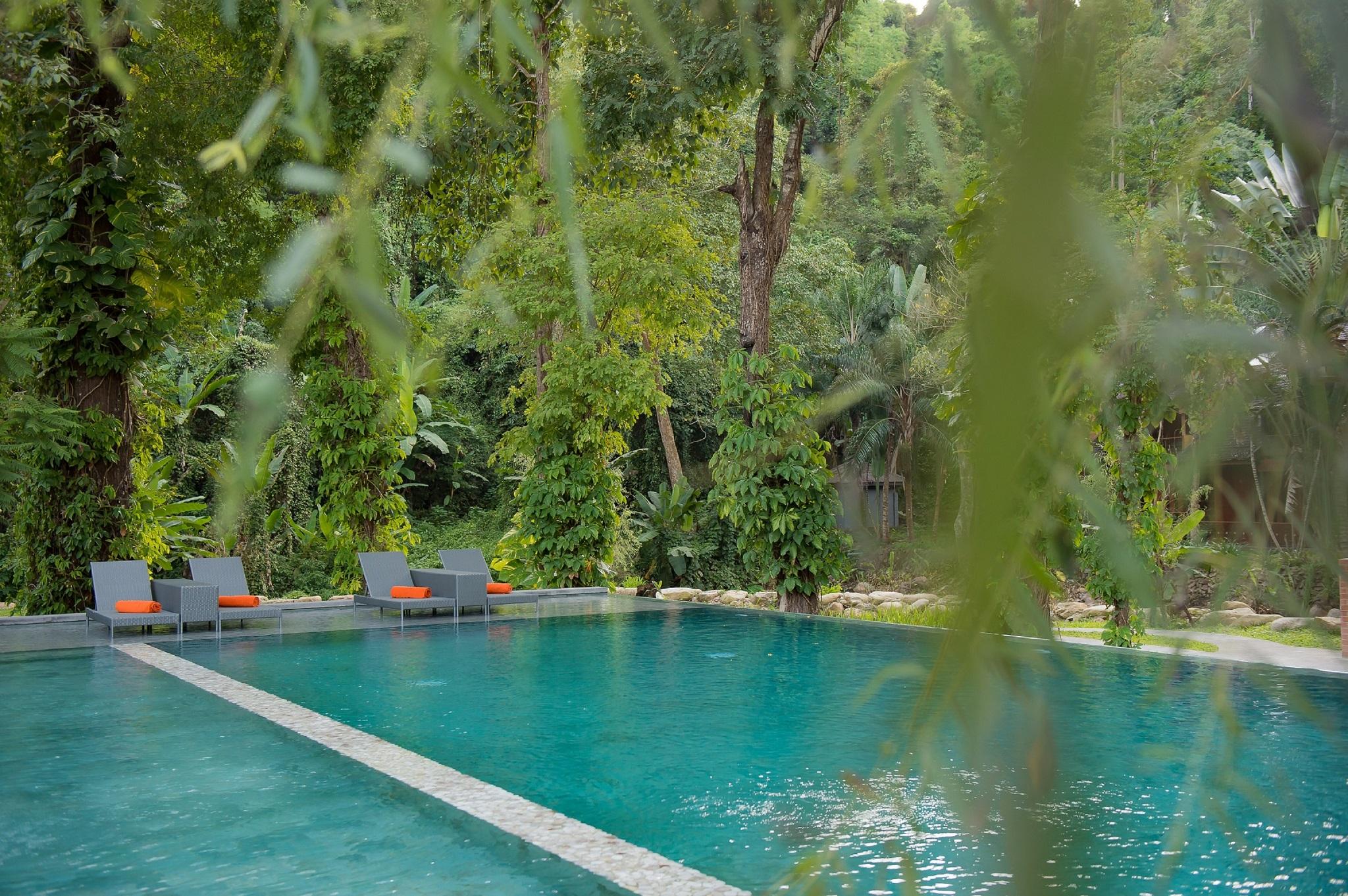 Flora Creek Chiang Mai Hotel Hang Dong Exterior photo