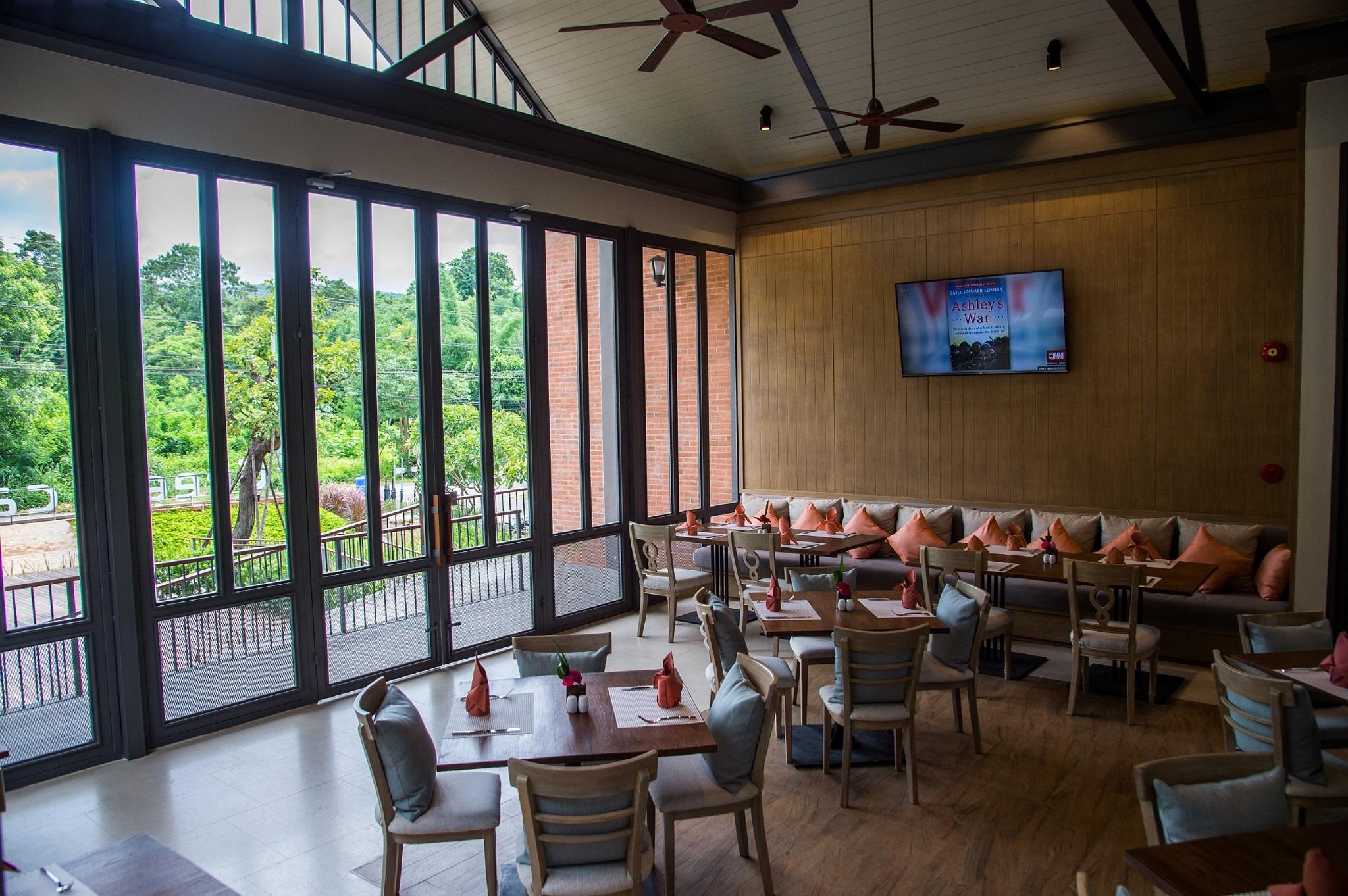 Flora Creek Chiang Mai Hotel Hang Dong Exterior photo